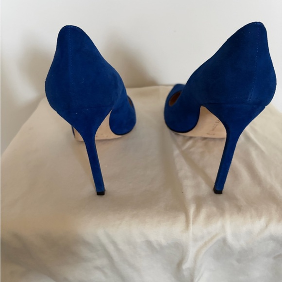 Manolo Blahnik BB Royal Blue Suede Heels pump 37.5 main image 0